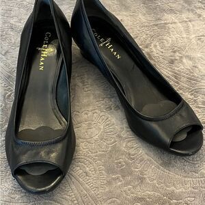 Cole Haan Nike Air Women's Black Peep Toe Shoes